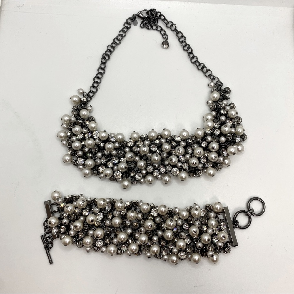 Premier Designs Mesh Pearl Rhinestone Necklace and Bracelet Set